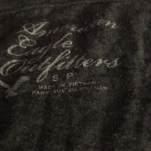 Brand new without tags, soft and sexy American eagle Tee L - Picture 3 of 5